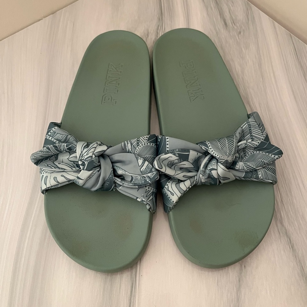PINK Victoria's Secret Green Sandals with Bow Detail